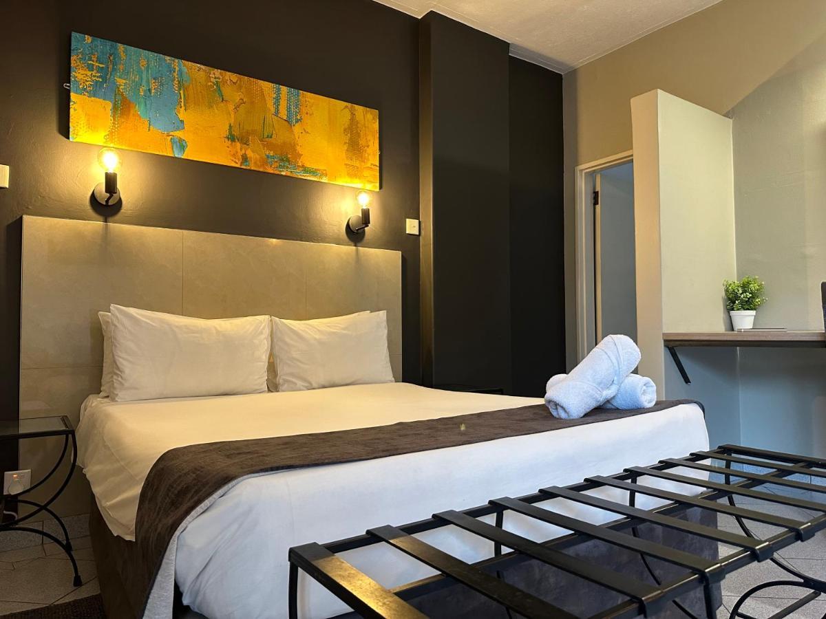 N1 Hotel Samora Machel Хараре Екстериор снимка