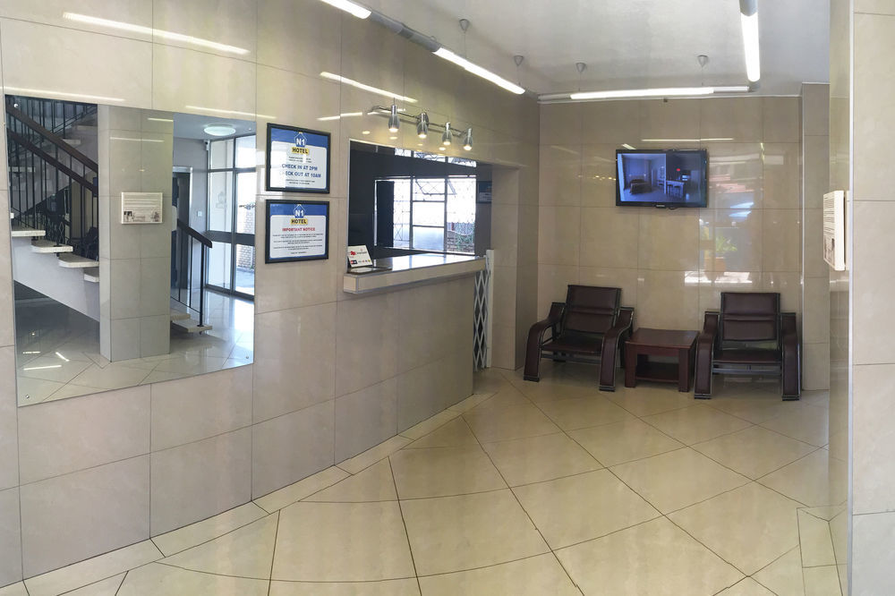 N1 Hotel Samora Machel Хараре Екстериор снимка